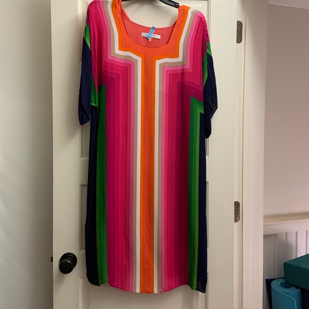 Stunning Silk Tori Burch lined dress 2021.